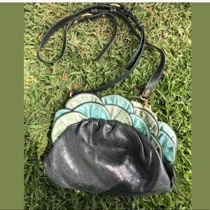 Lockheart Cross Body Flower Crossbody/purse Green